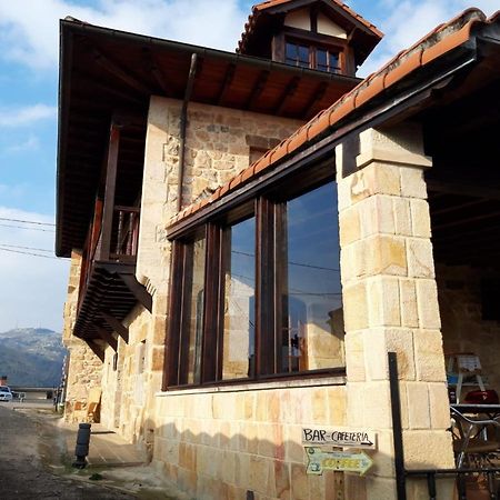 Posada El Hidalgo Valdecilla Bagian luar foto